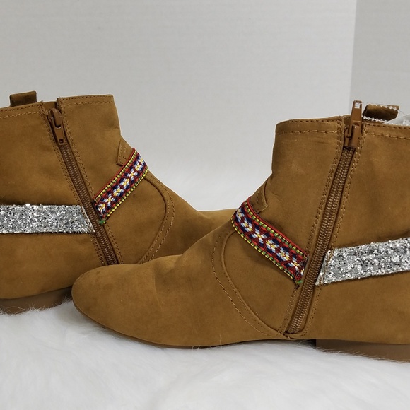 Indigo Rd Faux Suede Lightweight Ankle Boot Detail - Picture 6 of 8